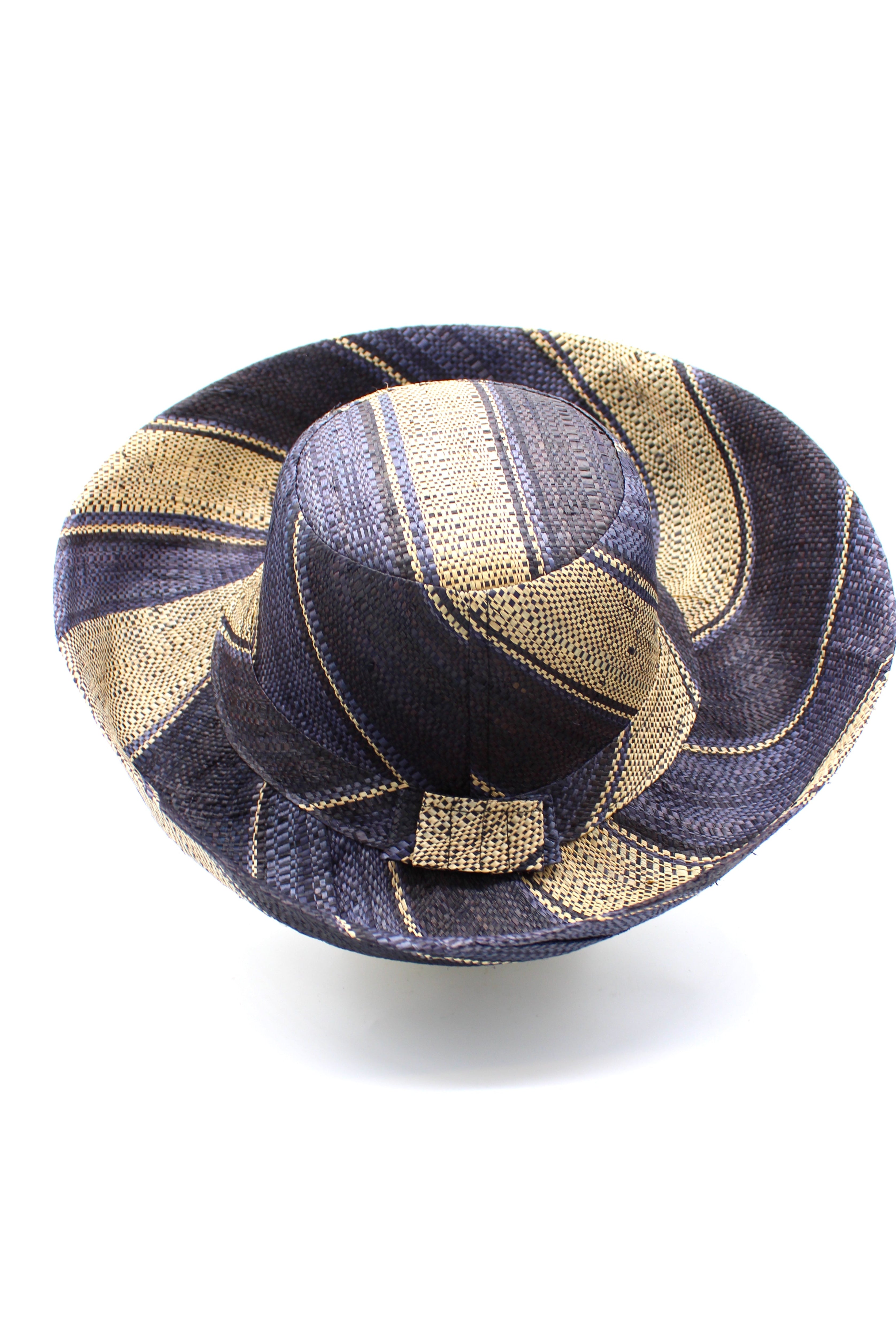 Monica 5" & 7" Wide Brim Black Swirl Multicolor Stripe Pattern Packable Straw Sun Hat handmade loomed raffia in multi width bands of black, grey, and natural straw color create a striped swirl pattern - Shebobo