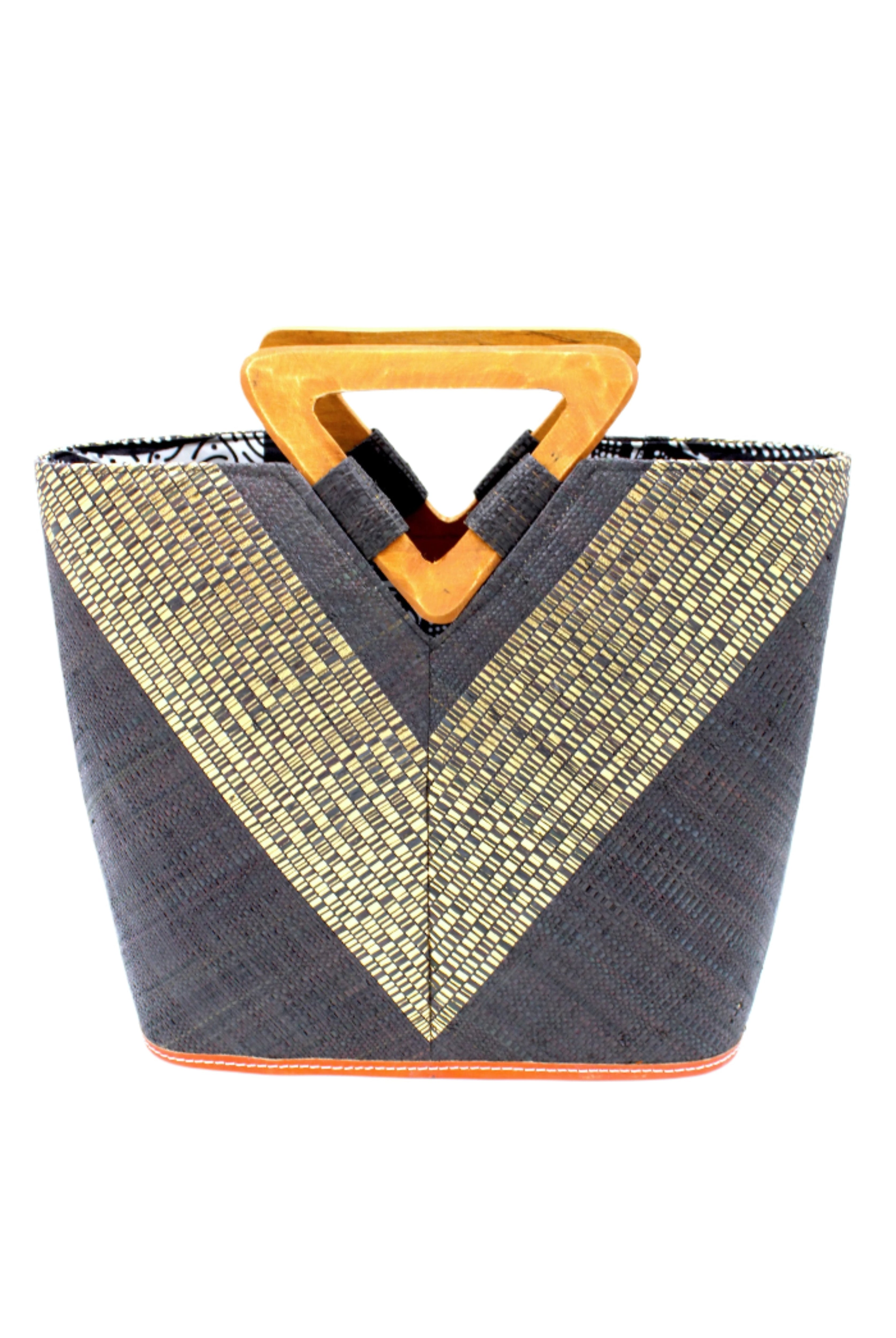 Zuki Wynwood Black Straw Handbag with Metallic Detailing & Wood Triangle Handle handmade loomed raffia palm fiber in a solid hue of black with incorporated vegan leather gold metallic strands in a V pattern across the front and back of the bag with assorted print African wax cloth liners and carved wooden triangle handle purse - Shebobo