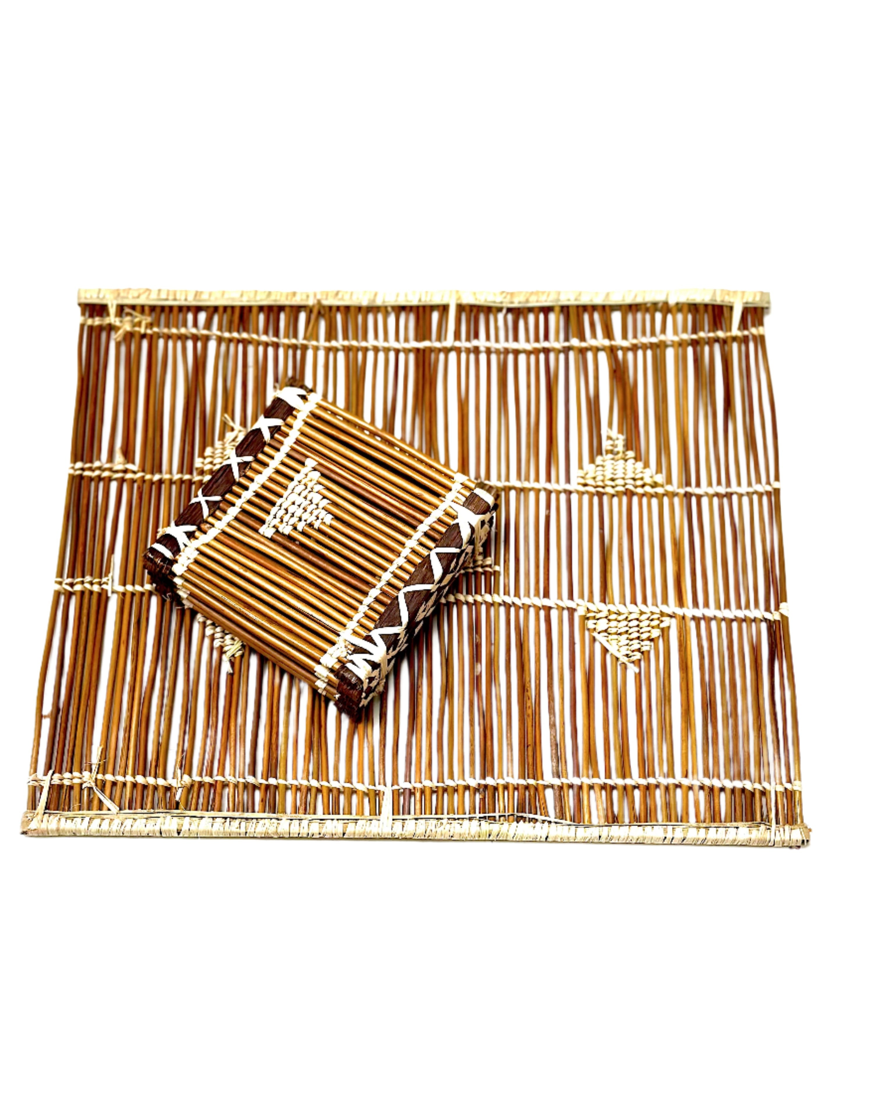 Detail view Baraka Primitive Square Reed and Raffia Straw Coasters & Placemats Sets of Six handmade natural reed and raffia palm fiber woven together in a multicolor combination of dark brown, reddish brown, and natural straw color with woven triangle and parallel band & edge detailing sold as sets of six - Shebobo