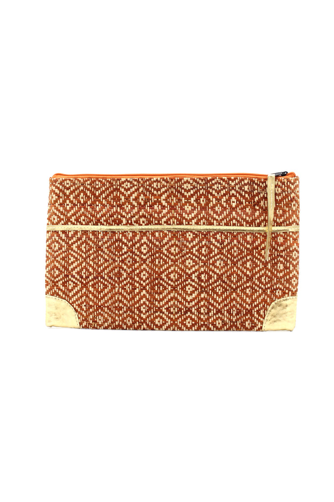 Inverness Woven Straw Clutch with Gold Accents handmade zippered pouch purse woven raffia whisky/brown and natural two tone contrasting diamond pattern - Shebobo