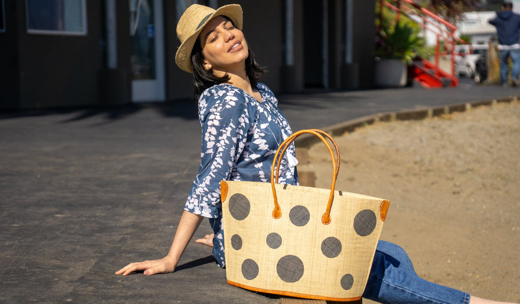 Model wearing Kelly 2" Brim Crochet Fedora Unisex Straw Hats and Capri Polka Dot Straw Tote Bag Handbag handmade natural raffia palm fiber accessories - Shebobo
